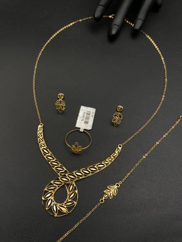 طقم ذهب عيار 21