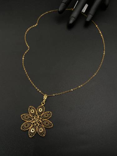 عقود ذهب عيار 21