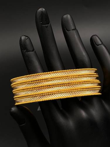معضد ذهب عيار 21 مقاس 20 ( السعر للحبة الواحده )