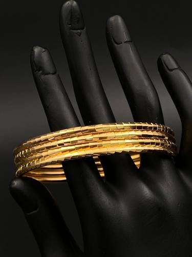 معضد ذهب عيار 21 مقاس 21 ( السعر للحبة الواحده )