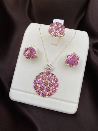 نصف طقم ذهب عيار 18 