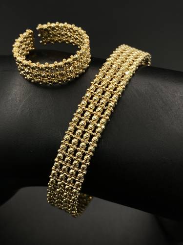 سوارة مع خاتم دوريكا ذهب عيار 18 