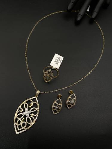 نصف طقم ذهب أصفر عيار ١٨