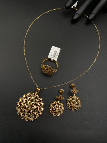 نصف طقم ذهب عيار 21