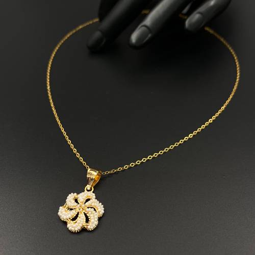 عقد ذهب لولو مقمش عيار 21