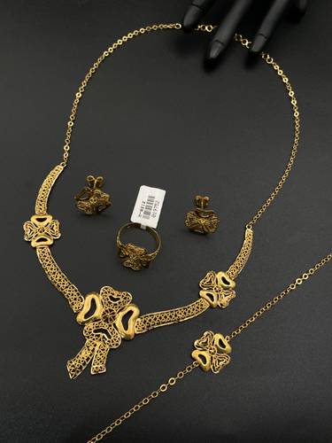 طقم ذهب عيار 21