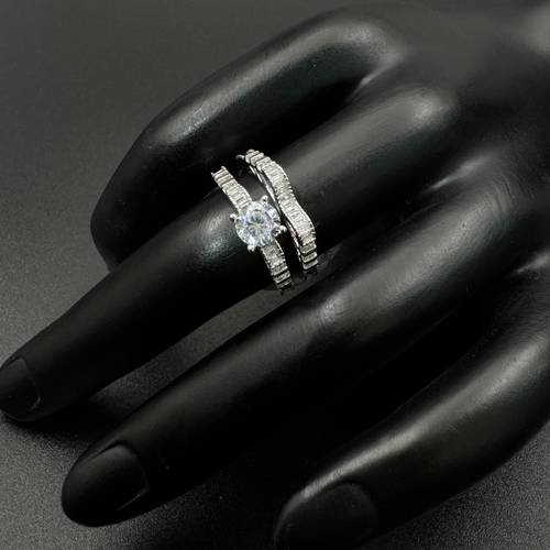 خاتم تونز ذهب ابيض عيار 18 