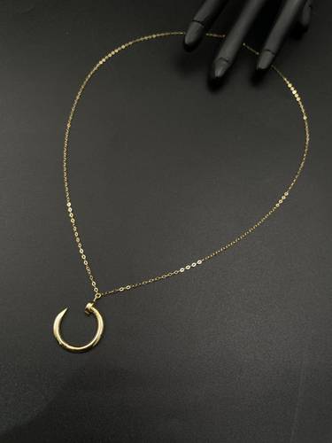 عقد ذهب اصفر عالمي عيار 18