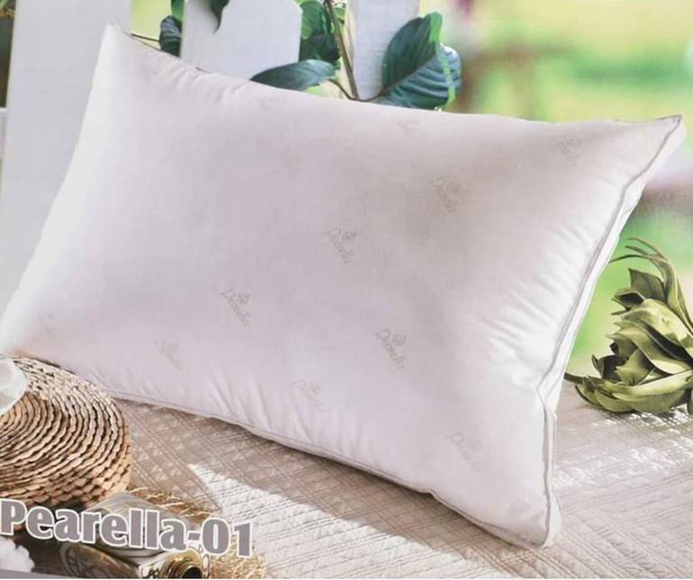 وسادة فندقية من المايكروفايبر 