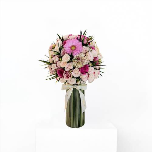 Valeria Vase