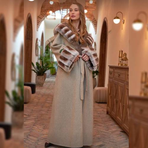 BA-FUR معطف بيج مع فرو ريكس