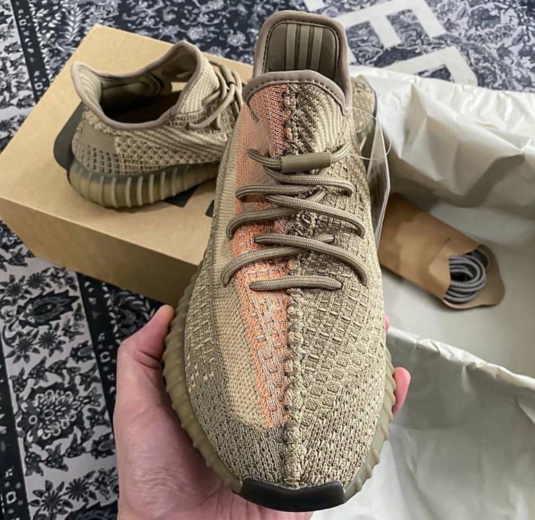 Adidas Yeezy Boost 350 V2 ‘Sand Taupe’ – AD028