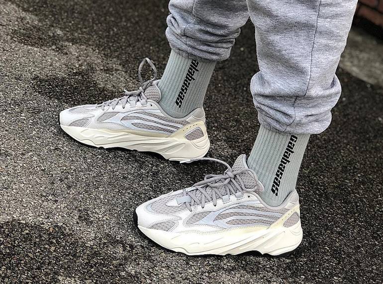 Yeezy Boost 700 V2 “Static” – AD055