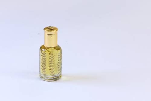 زهور الباتشولي 1/4تولة