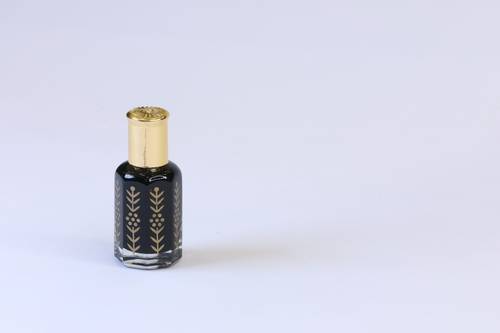 مسك أسود 1/4تولة