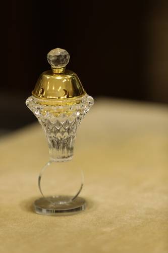 مبخرة كريستال صغيرة