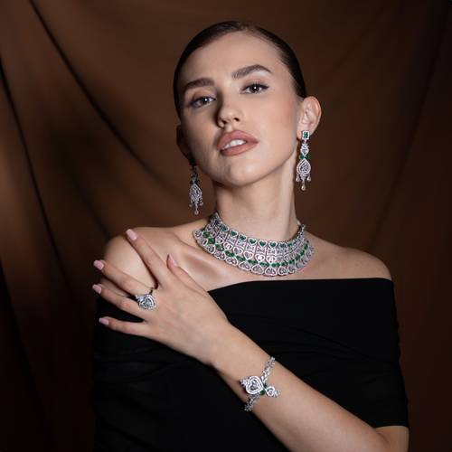 طقم فضه مع الاحجار