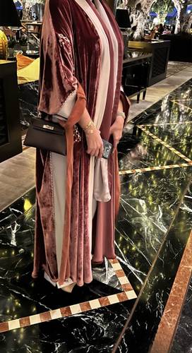 W06