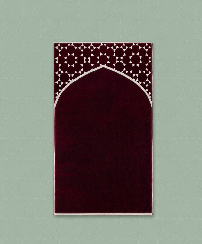 سجادة زخرفة هندسية طبية - عودي