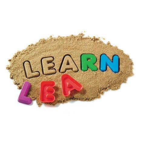 قوالب رمل تعليمية لحروف الأبجدية الإنجليزية الكبيرة