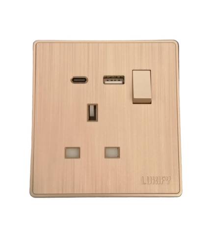 فيش 13 امبير + TYPE C + USB LUXIFY ذهبي مطور