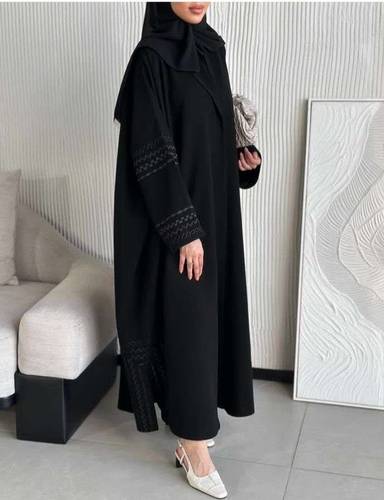 عبايات سُلفة
