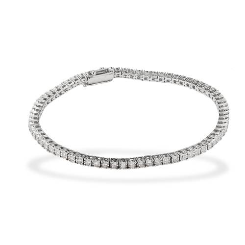 Elegant tennis bracelet
