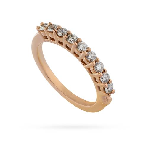 Round diamond pavé ring