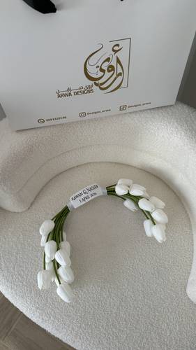 مسكة توليب ناعمه