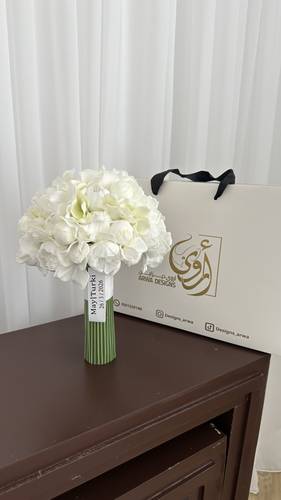 مسكة عروس - عنبر