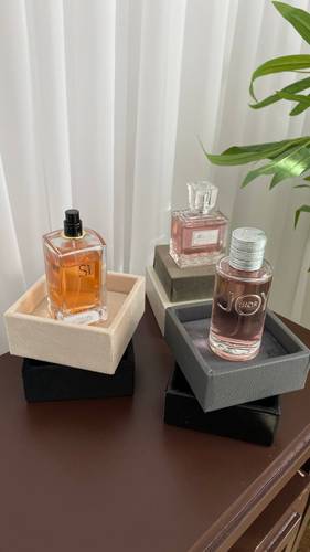 بوكسات عطر 