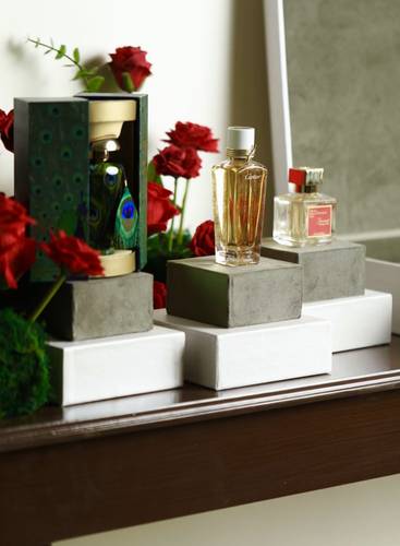 بوكس العطر  القطعه الواحده