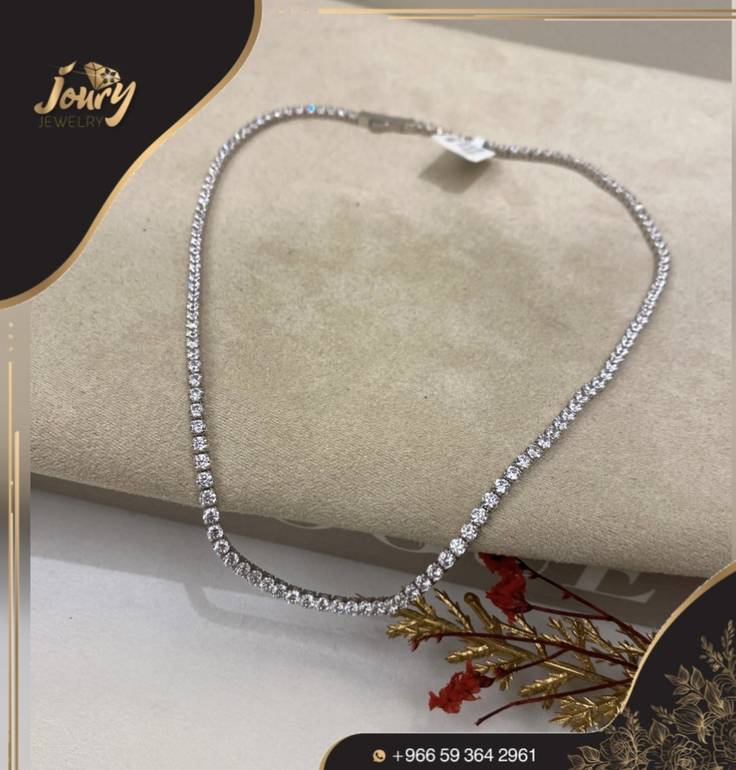 عقد التنس ذهب ابيض عيار 18