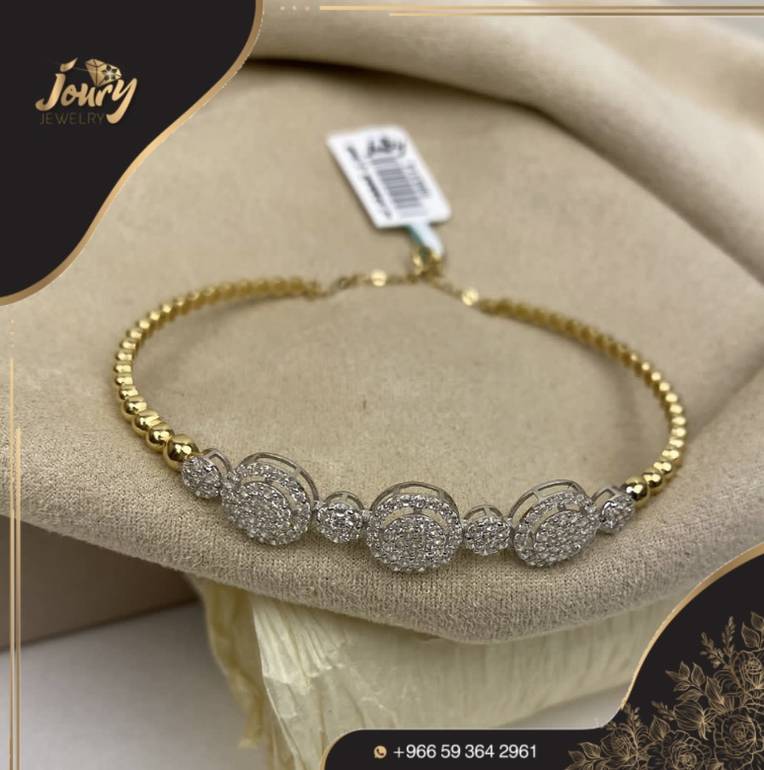 اسوارة مميزة بتصميم الالماس ذهب عيار 18