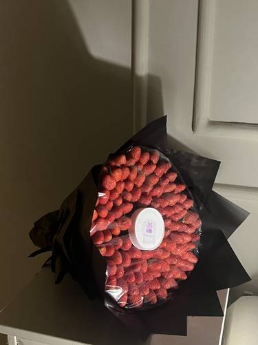 باقه فراولة كبيره. 🍓