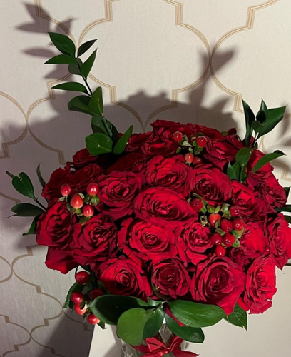 فازه ورد احمر