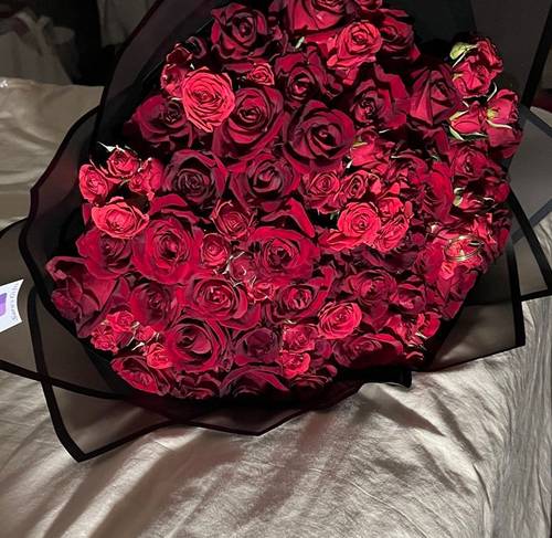 باقه ورد احمر