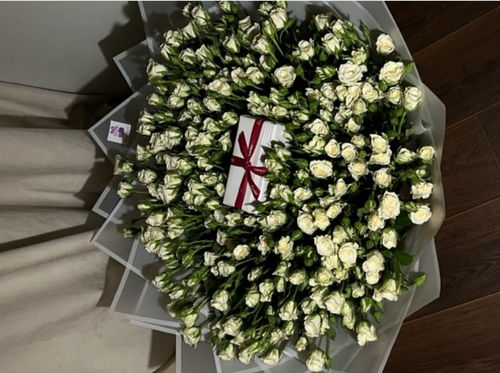 Flowers & Cartier Perfume