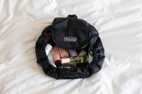 OBSESSED FLAT BAG BLACK