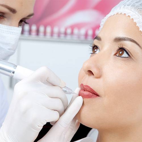 دورة المكياج شبه الدائم – Semi Permanent Makeup
