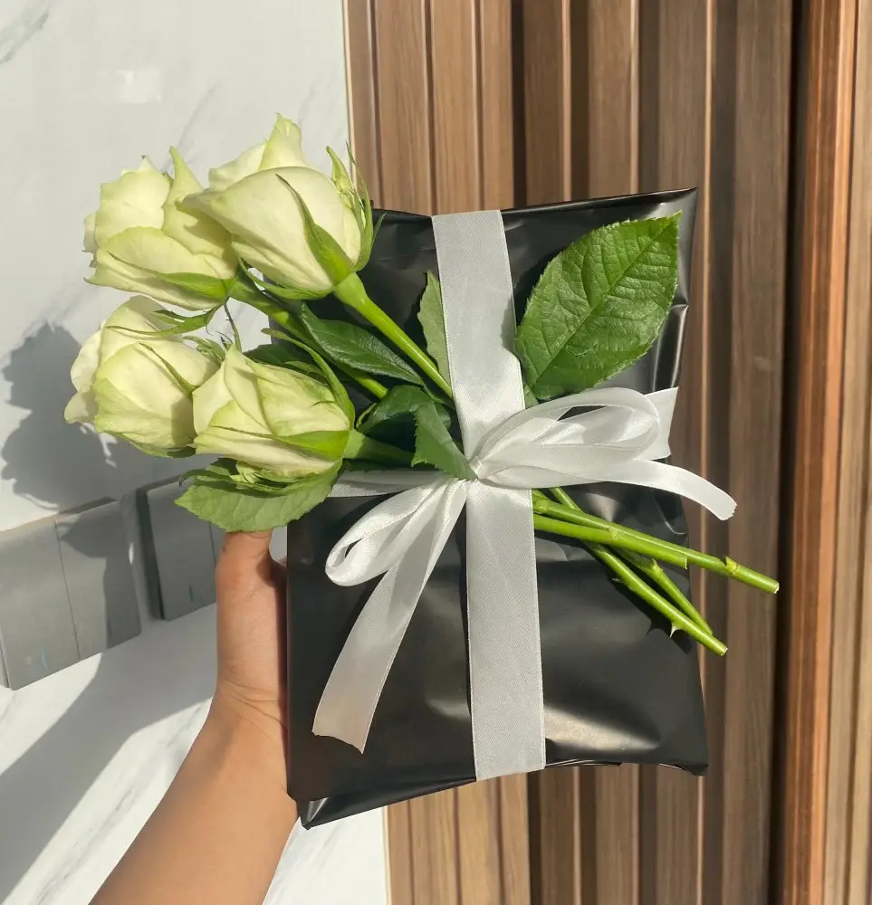 تغليف خارجي وورد جوري طبيعي