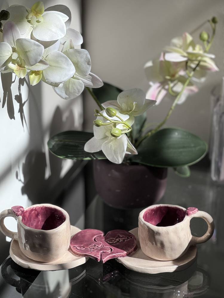 طقم فناجين خرف ثنائية "مو مهم وين"