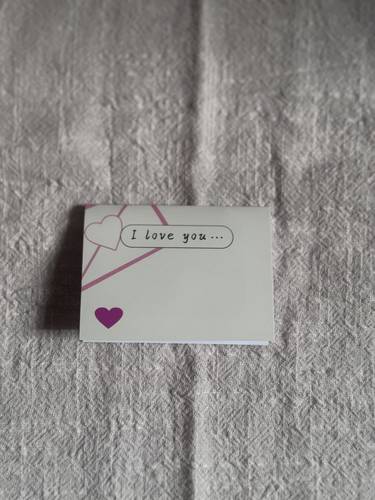 بطاقة بتعبير لطيف I love you