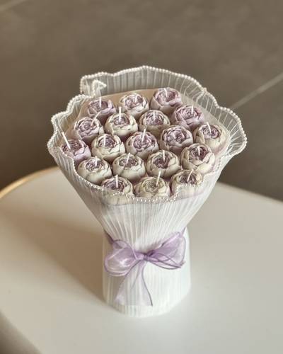 Purple peonies bouquet 