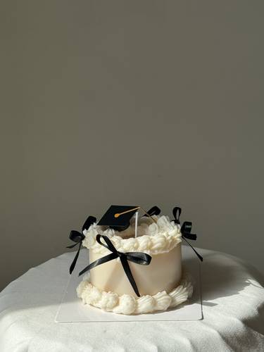 Graduation cake