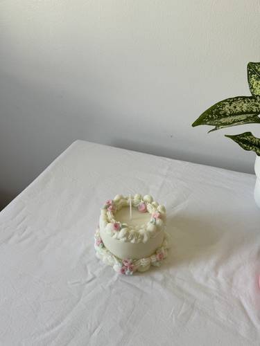 CAKE CANDLE