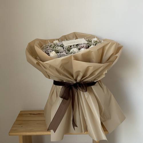 NO.01 Signature Bouquet