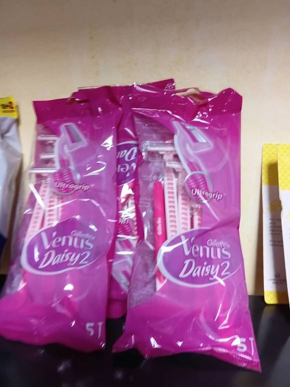Venus bidy raxor blades