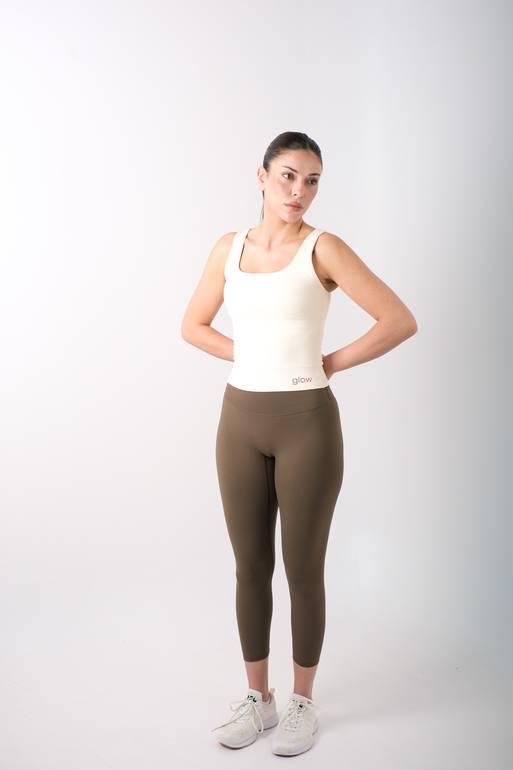 Sculpt-fit top