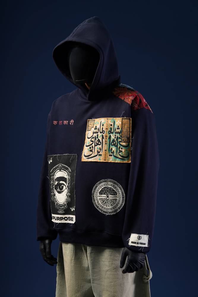 SIGNAL HOODIE